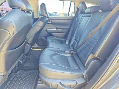 2021 Toyota Highlander მანქანა იყიდება აუქციონზე, vin: 5TDGZRAH5MS520758, აუქციონის ნომერი: 59200826