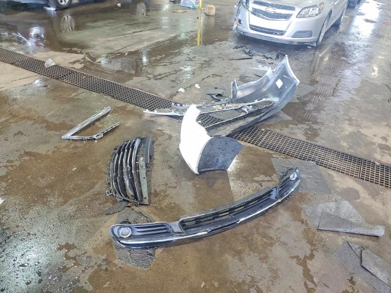 56945136 :رقم المزاد ، 2C4RC1HG2FR720128 vin ، 2015 Chrysler Town & Country مزاد بيع
