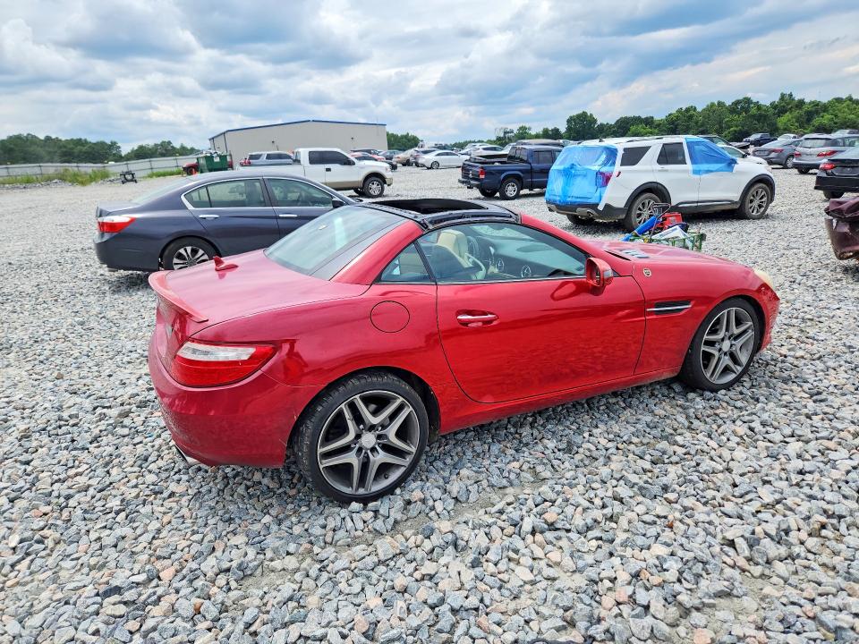 Продажа на аукционе авто 2015 Mercedes-benz Slk, vin: WDDPK4HA6FF104601, номер лота: 58880766