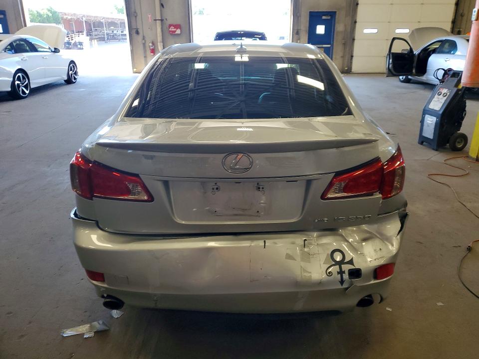 58257086 :رقم المزاد ، JTHCF5C22C5056100 vin ، 2012 Lexus Is مزاد بيع