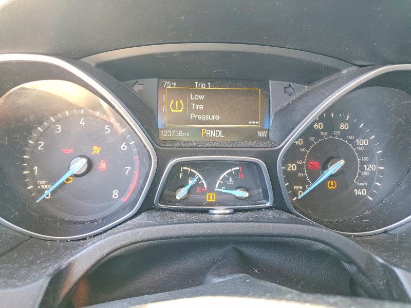 2015 Ford Focus მანქანა იყიდება აუქციონზე, vin: 1FADP3K20FL249361, აუქციონის ნომერი: 57083376