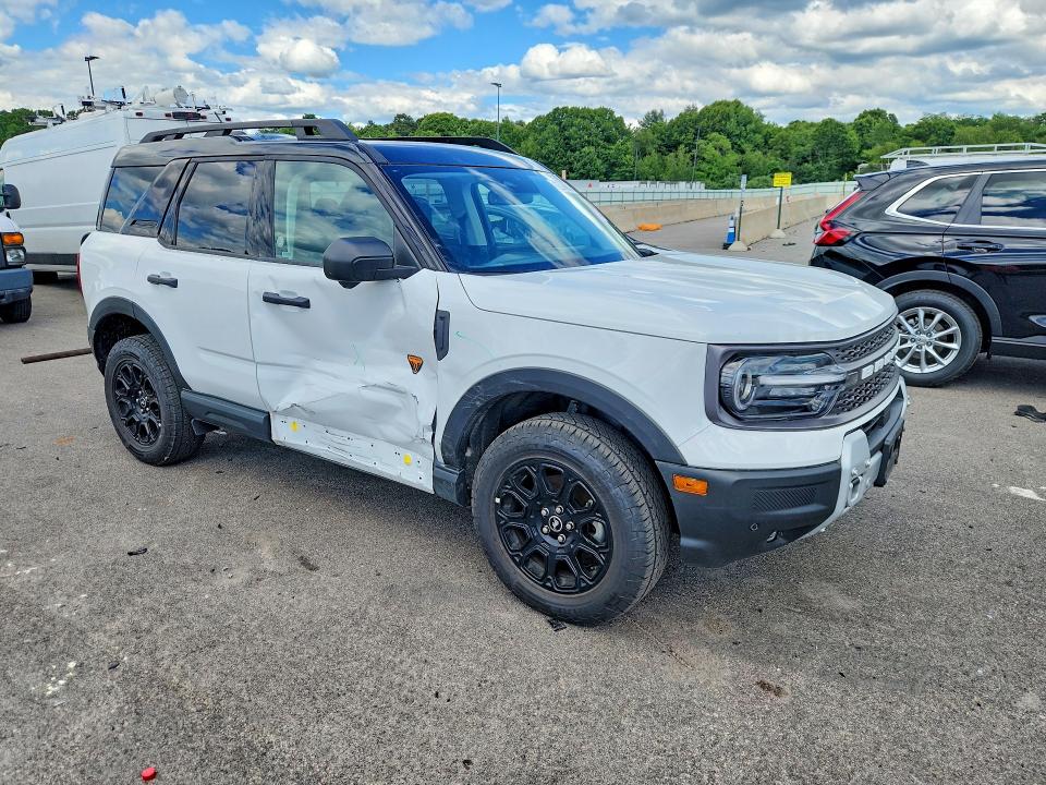 2025 Ford Bronco Sport მანქანა იყიდება აუქციონზე, vin: 3FMCR9DA3SRE74601, აუქციონის ნომერი: 55982166