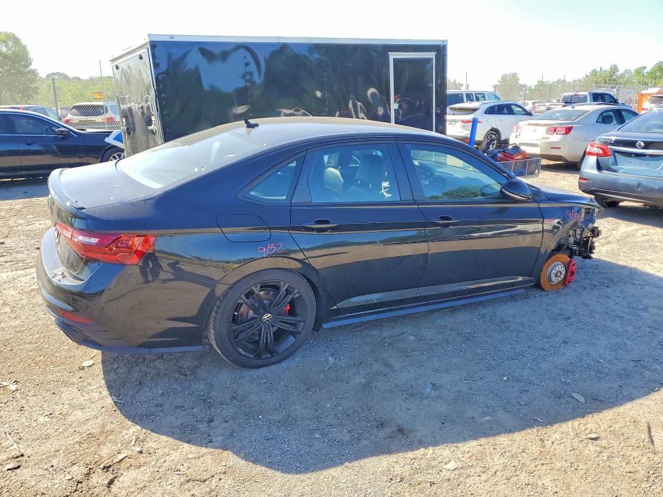 55637256 :رقم المزاد ، 3VW2T7BU3NM006711 vin ، 2022 Volkswagen Jetta مزاد بيع