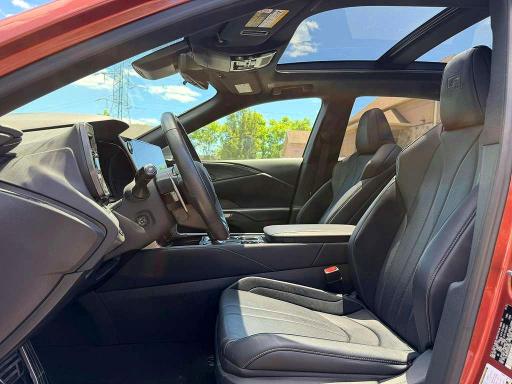 Продажа на аукционе авто 2023 Lexus Rx, vin: 2T2BCMEA9PC005590, номер лота: 57617836