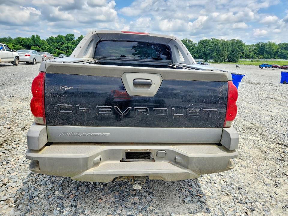 2002 Chevrolet Avalanche მანქანა იყიდება აუქციონზე, vin: 3GNEC13T12G169555, აუქციონის ნომერი: 55705246