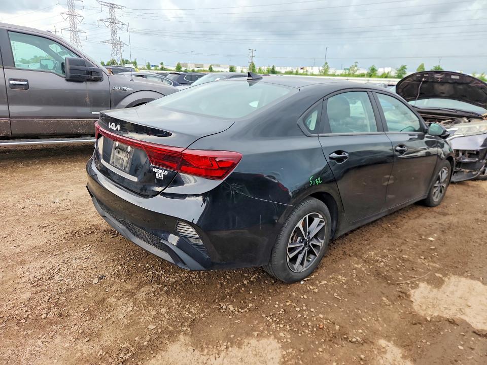 56078266 :رقم المزاد ، 3KPF24AD2RE714715 vin ، 2024 Kia Forte مزاد بيع