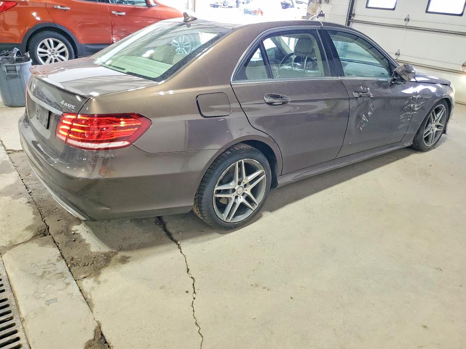 2014 Mercedes-benz E მანქანა იყიდება აუქციონზე, vin: WDDHF8JB4EA945007, აუქციონის ნომერი: 56122886