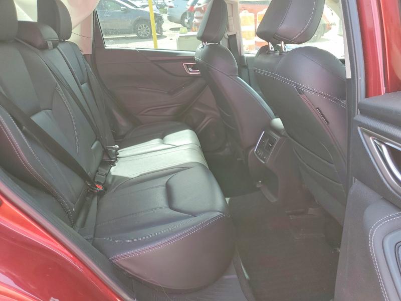55864506 :رقم المزاد ، JF2SKAXC9MH526547 vin ، 2021 Subaru Forester مزاد بيع