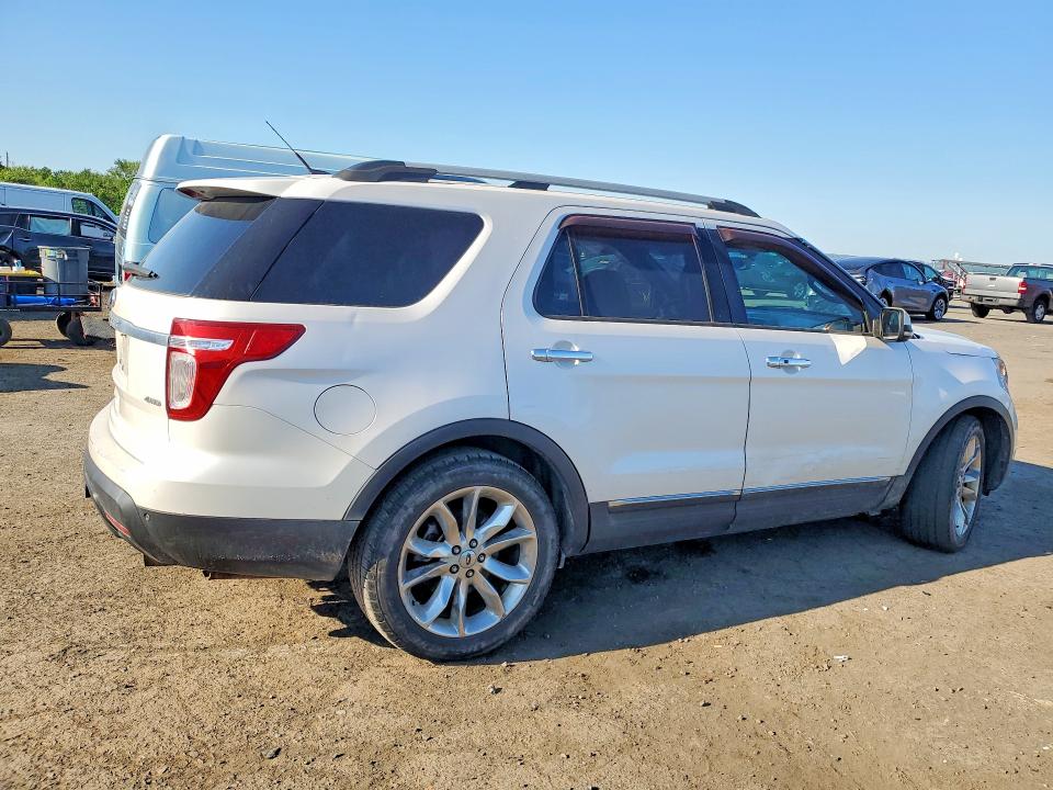 55717626 :رقم المزاد ، 1FMHK8F86BGA13771 vin ، 2011 Ford Explorer مزاد بيع
