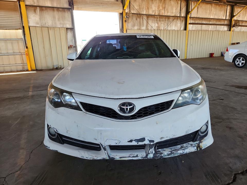 56707506 :رقم المزاد ، 4T1BF1FK5EU329701 vin ، 2014 Toyota Camry مزاد بيع