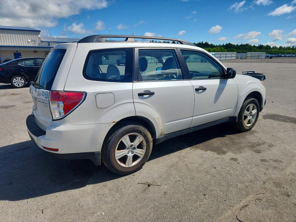 Продажа на аукционе авто 2011 Subaru Forester, vin: JF2SHABC3BH779818, номер лота: 57240146