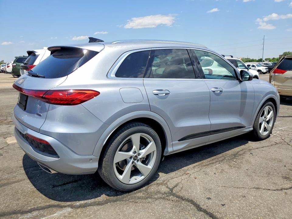 58739196 :رقم المزاد ، WA13AAGU0S2043098 vin ، 2025 Audi Q5 مزاد بيع