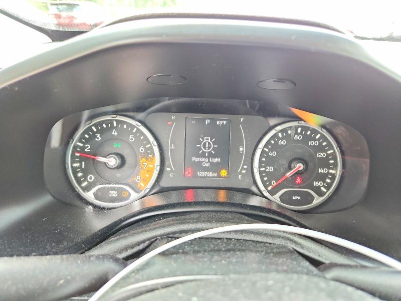 Aukcja sprzedaży 2015 Jeep Renegade, vin: ZACCJBBT9FPB21352, numer aukcji: 56590476