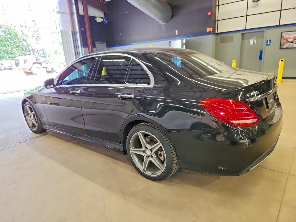Продажа на аукционе авто 2015 Mercedes-benz C, vin: 55SWF6GB9FU016614, номер лота: 56952806