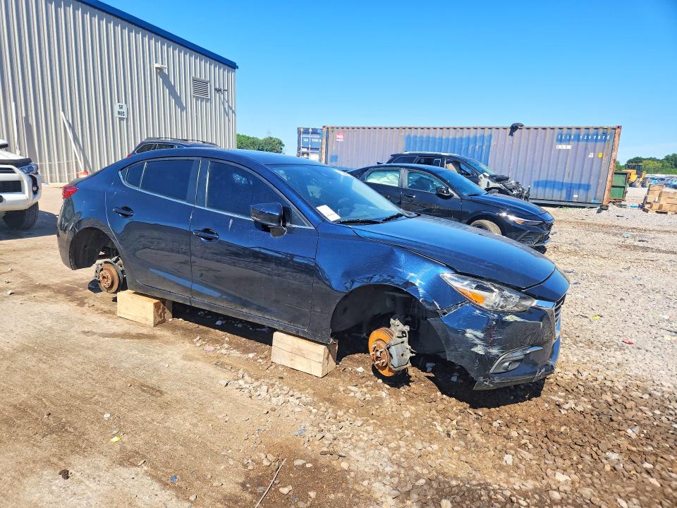 Aukcja sprzedaży 2018 Mazda 3, vin: 3MZBN1W32JM210791, numer aukcji: 58017956