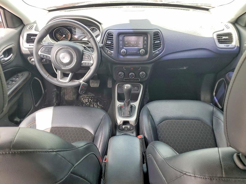 56489886 :رقم المزاد ، 3C4NJCBB8HT668808 vin ، 2017 Jeep Compass مزاد بيع