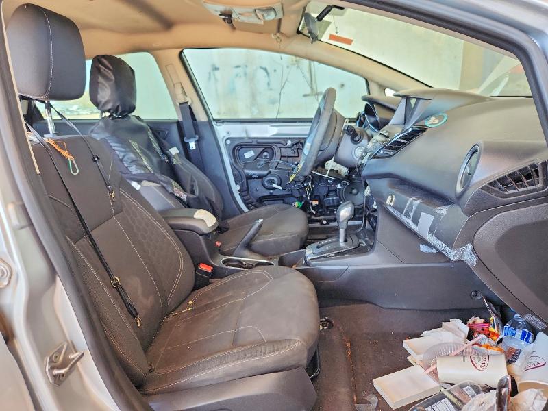 56059776 :رقم المزاد ، 3FADP4BJ2KM106661 vin ، 2019 Ford Fiesta مزاد بيع