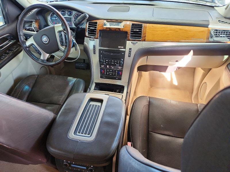 Продажа на аукционе авто 2010 Cadillac Escalade, vin: 1GYUKDEF6AR162139, номер лота: 56255926
