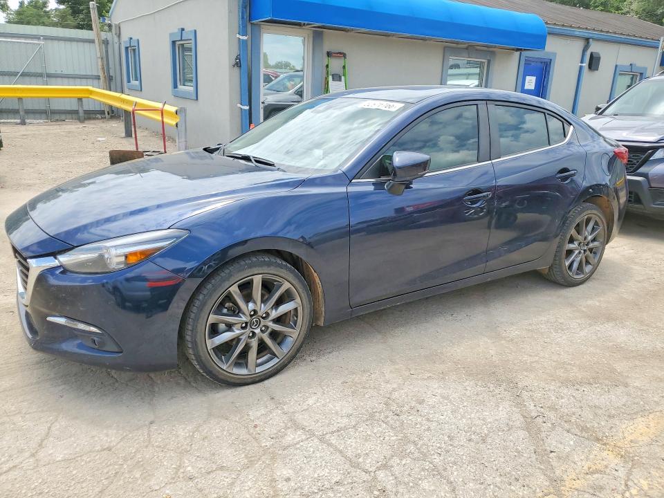 Auction sale of the 2018 Mazda 3, vin: 3MZBN1W31JM253213, lot number: 52916166