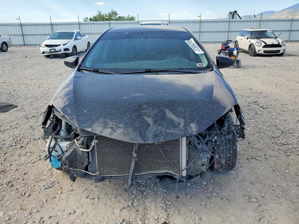 57666286 :رقم المزاد ، 2T1BURHE4EC010416 vin ، 2014 Toyota Corolla مزاد بيع