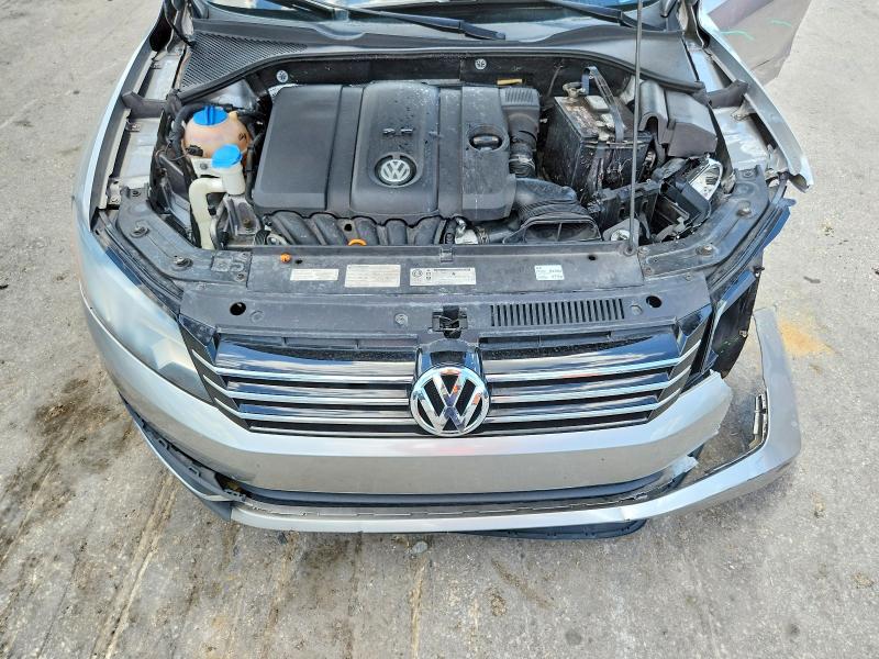 2013 Volkswagen Passat მანქანა იყიდება აუქციონზე, vin: 1VWBP7A30DC047214, აუქციონის ნომერი: 57594486