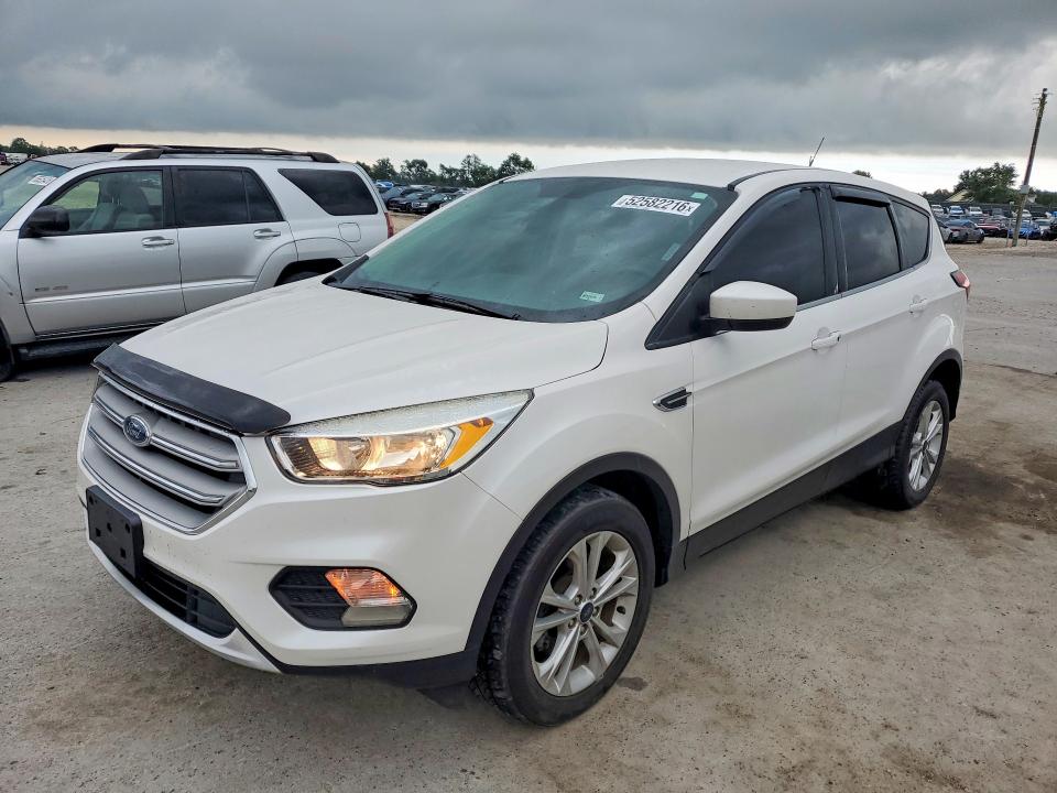 Продаж на аукціоні авто 2019 Ford Escape, vin: 1FMCU0GD5KUB95210, номер лоту: 52582216