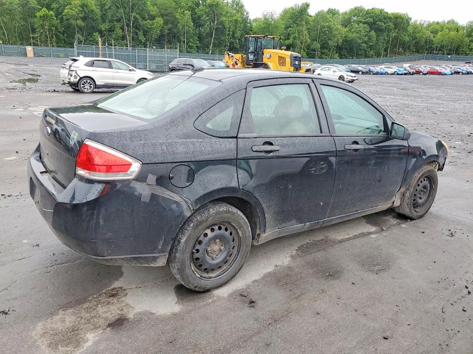 2011 Ford Focus მანქანა იყიდება აუქციონზე, vin: 1FAHP3EN0BW140897, აუქციონის ნომერი: 57863406