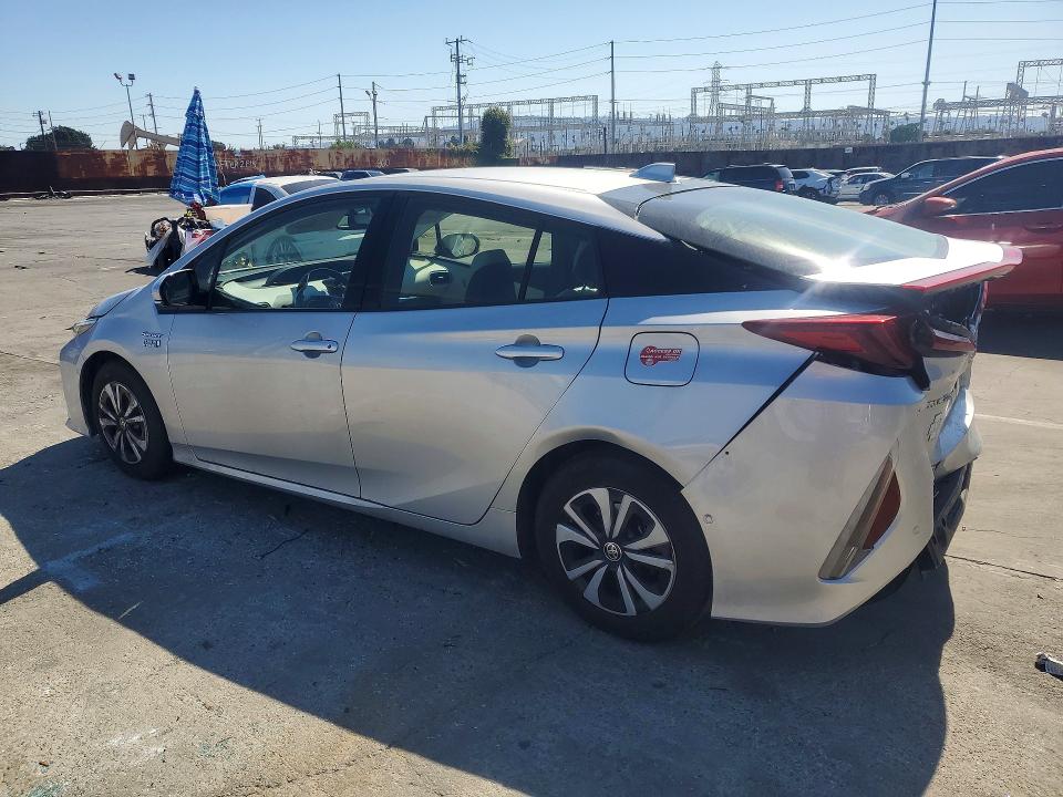 Продажа на аукционе авто 2017 Toyota Prius Prime, vin: JTDKARFP1H3005426, номер лота: 57505836