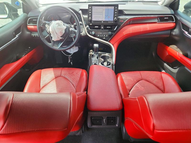 58586466 :رقم المزاد ، 4T1KZ1AK7NU063953 vin ، 2022 Toyota Camry مزاد بيع