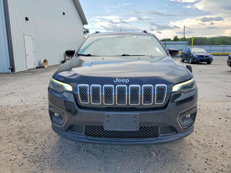 55576016 :رقم المزاد ، 1C4PJMLB9LD569457 vin ، 2020 Jeep Cherokee مزاد بيع