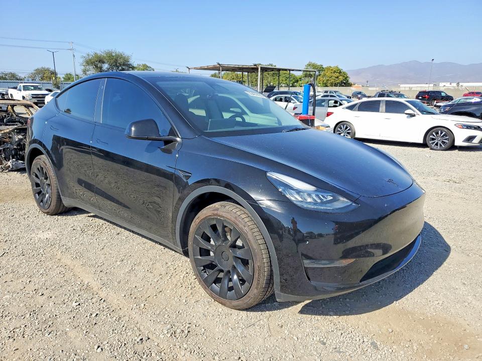 Продажа на аукционе авто 2023 Tesla Model Y, vin: 7SAYGDEEXPA102766, номер лота: 55467436