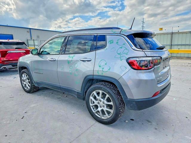 2023 Jeep Compass მანქანა იყიდება აუქციონზე, vin: 3C4NJDFN7PT533909, აუქციონის ნომერი: 57490086