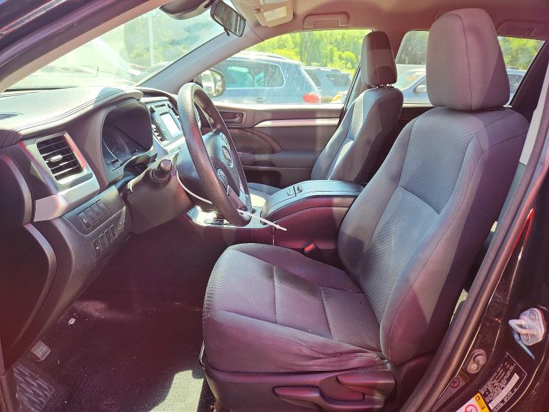 55779616 :رقم المزاد ، 5TDBZRFH7JS898904 vin ، 2018 Toyota Highlander مزاد بيع