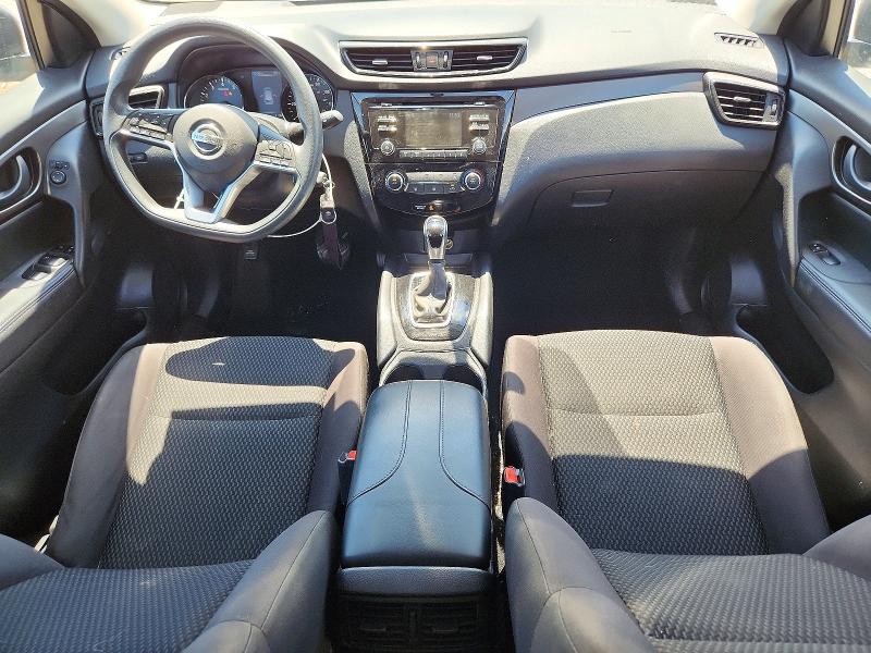 55968826 :رقم المزاد ، JN1BJ1CR4HW129084 vin ، 2017 Nissan Rogue Sport مزاد بيع