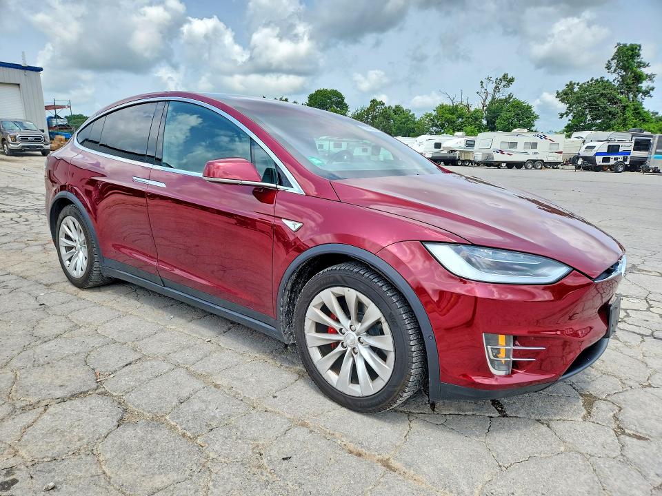 2016 Tesla Model X მანქანა იყიდება აუქციონზე, vin: 5YJXCAE42GFS00607, აუქციონის ნომერი: 57958596