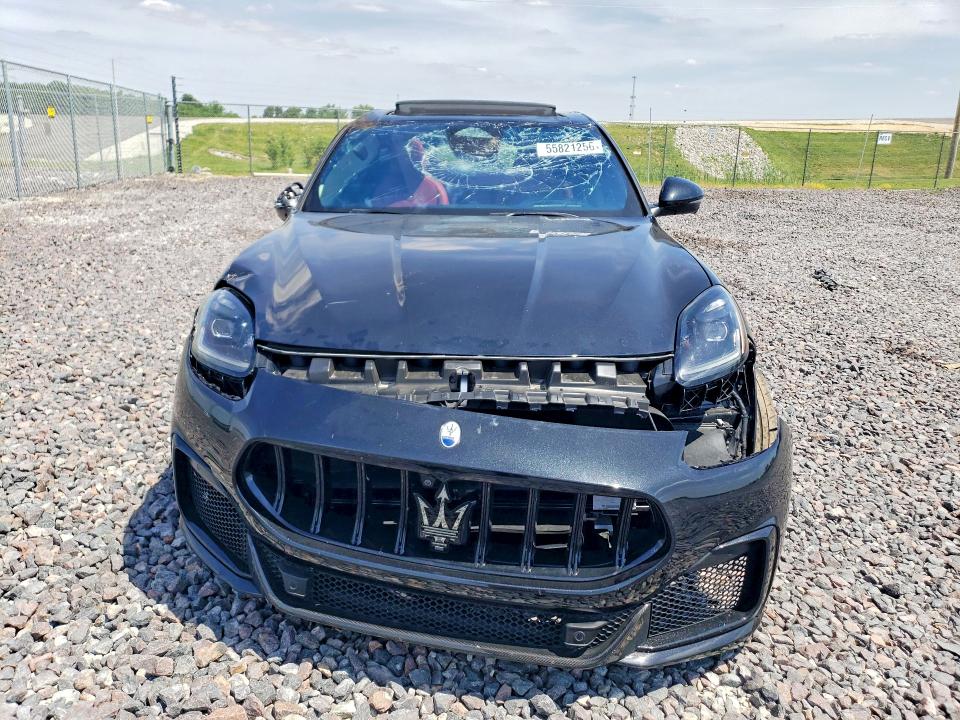 Продажа на аукционе авто 2023 Maserati Grecale, vin: ZN682CVT6P7427894, номер лота: 55821256