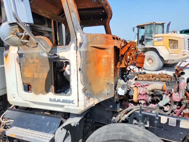 Aukcja sprzedaży 2018 Mack Gu800, vin: 1M2AX13C0JM041777, numer aukcji: 58372226