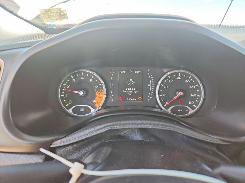 54631366 :رقم المزاد ، ZACCJBBBXHPF94865 vin ، 2017 Jeep Renegade مزاد بيع