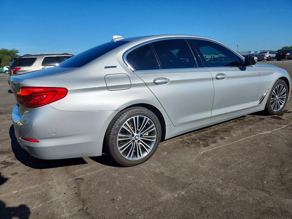 Продажа на аукционе авто 2019 Bmw 530e, vin: WBAJA9C54KB399075, номер лота: 56316166