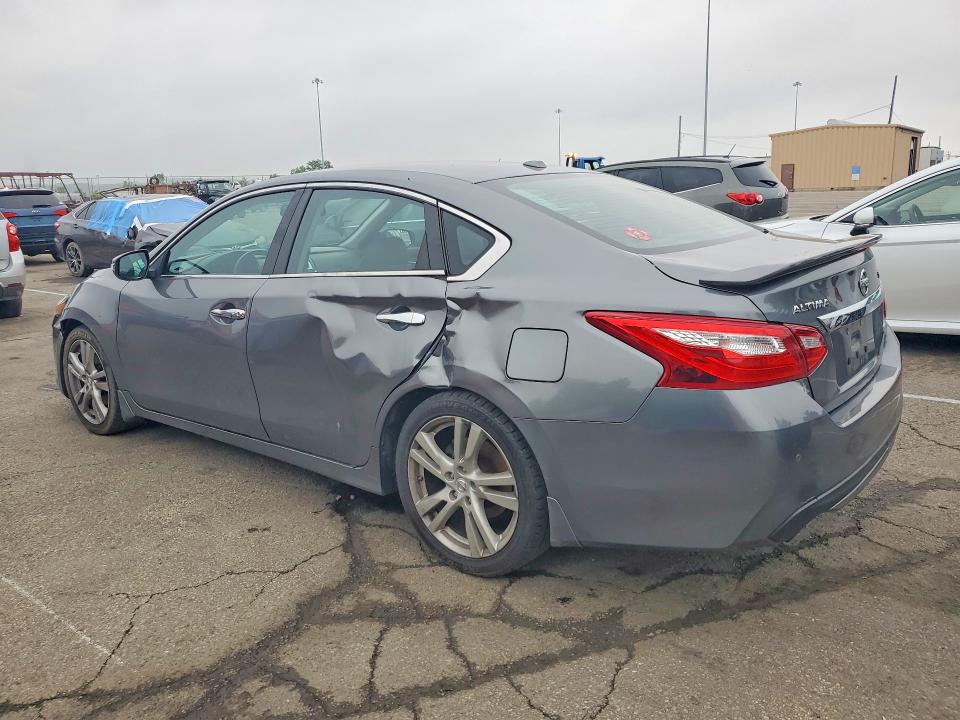 56674846 :رقم المزاد ، 1N4BL3AP1HC217859 vin ، 2017 Nissan Altima مزاد بيع