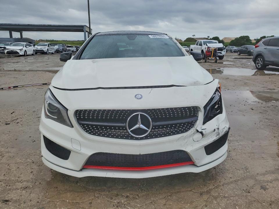 56078066 :رقم المزاد ، WDDSJ4EB1FN162048 vin ، 2015 Mercedes-benz Cla مزاد بيع