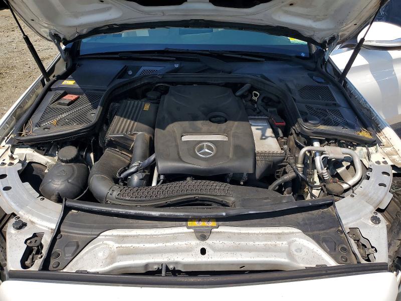 2015 Mercedes-benz C მანქანა იყიდება აუქციონზე, vin: 55SWF4KB3FU010531, აუქციონის ნომერი: 74516435