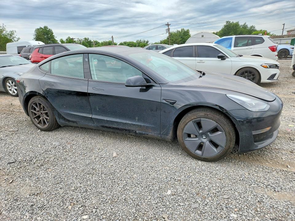 Продажа на аукционе авто 2023 Tesla Model 3, vin: 5YJ3E1EA4PF499323, номер лота: 57866376