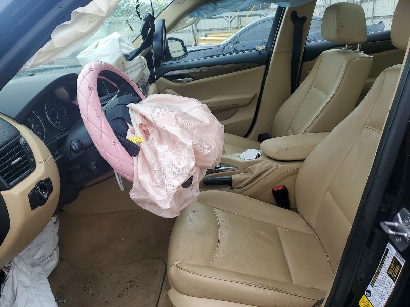 57302006 :رقم المزاد ، WBAVM1C56FV318608 vin ، 2015 Bmw X1 مزاد بيع