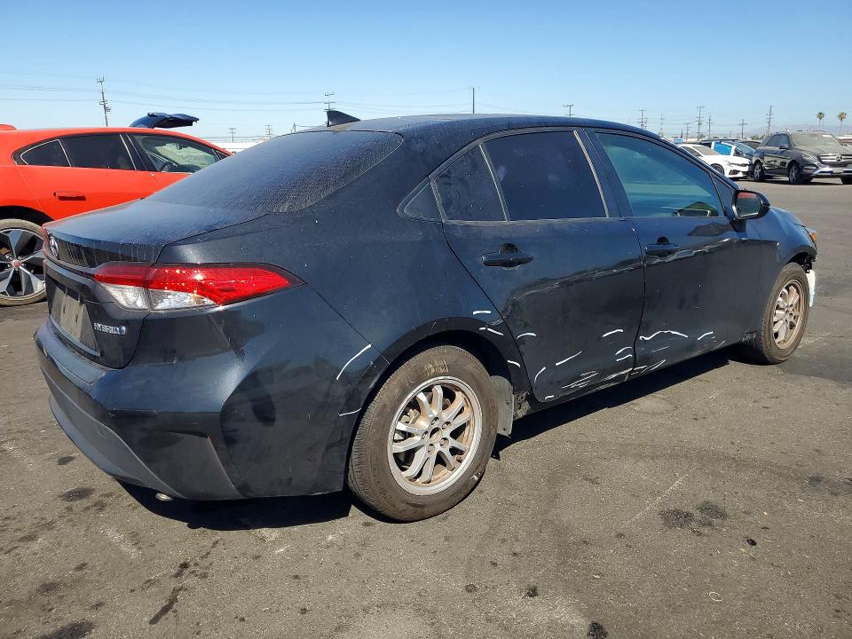 Продажа на аукционе авто 2022 Toyota Corolla, vin: JTDEAMDE5NJ050121, номер лота: 57255726