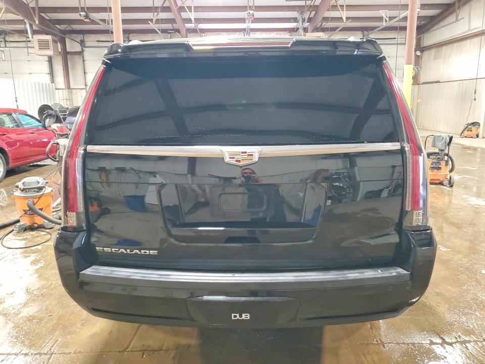 2015 Cadillac Escalade მანქანა იყიდება აუქციონზე, vin: 1GYS4TKJ3FR608713, აუქციონის ნომერი: 55875386