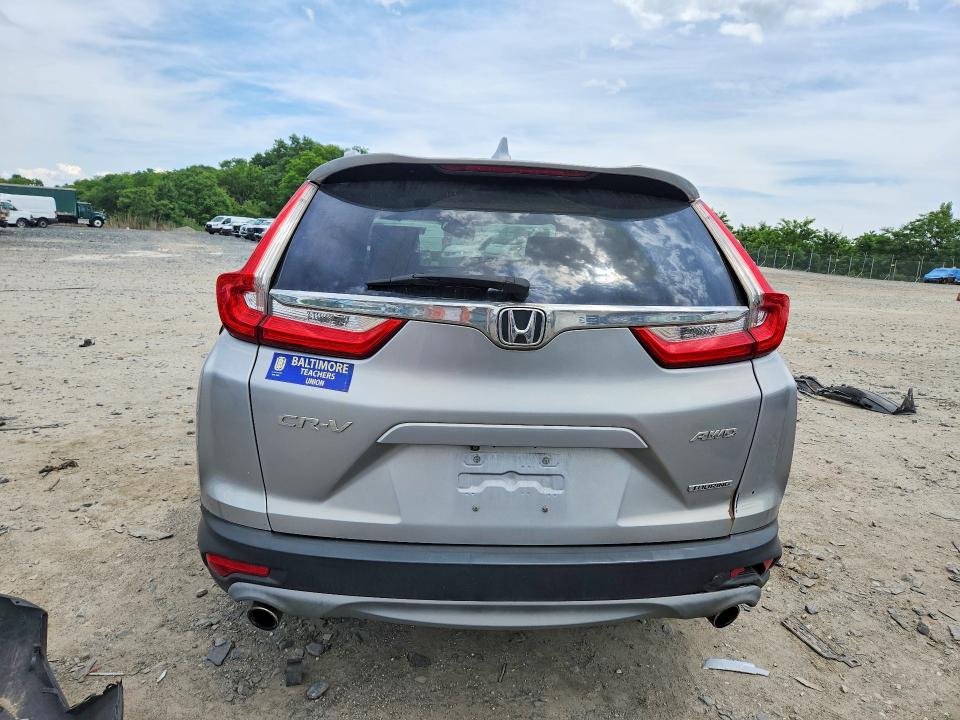Продаж на аукціоні авто 2018 Honda Cr-v, vin: 7FARW2H99JE042050, номер лоту: 55415296