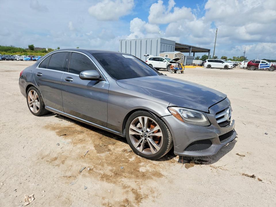 2018 Mercedes-benz C მანქანა იყიდება აუქციონზე, vin: WDDWF4JB5JR415009, აუქციონის ნომერი: 58457276