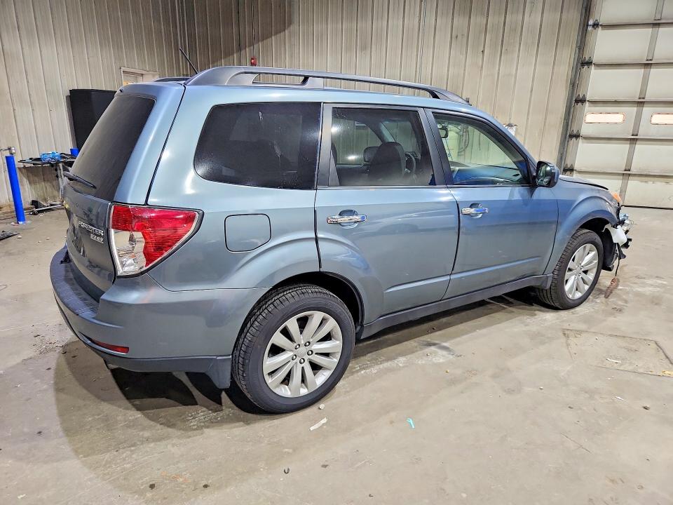 58808226 :رقم المزاد ، JF2SHADC6DH437795 vin ، 2013 Subaru Forester مزاد بيع