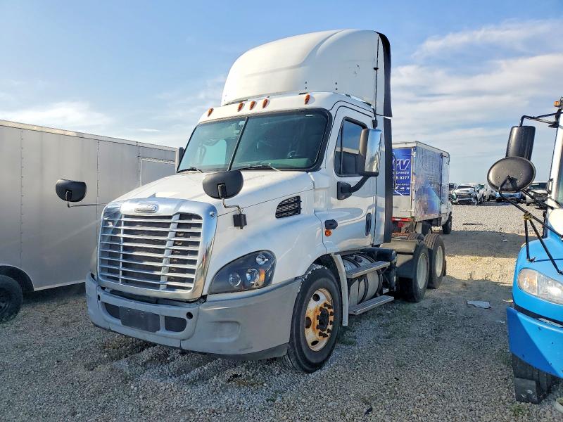 Aukcja sprzedaży 2015 Freightliner Cascadia, vin: 1FUJGBDV3FLGE8979, numer aukcji: 54789316